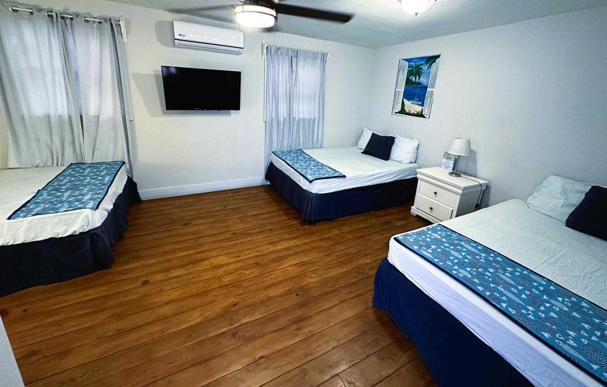 Hotel Miramar West End Bagian luar foto