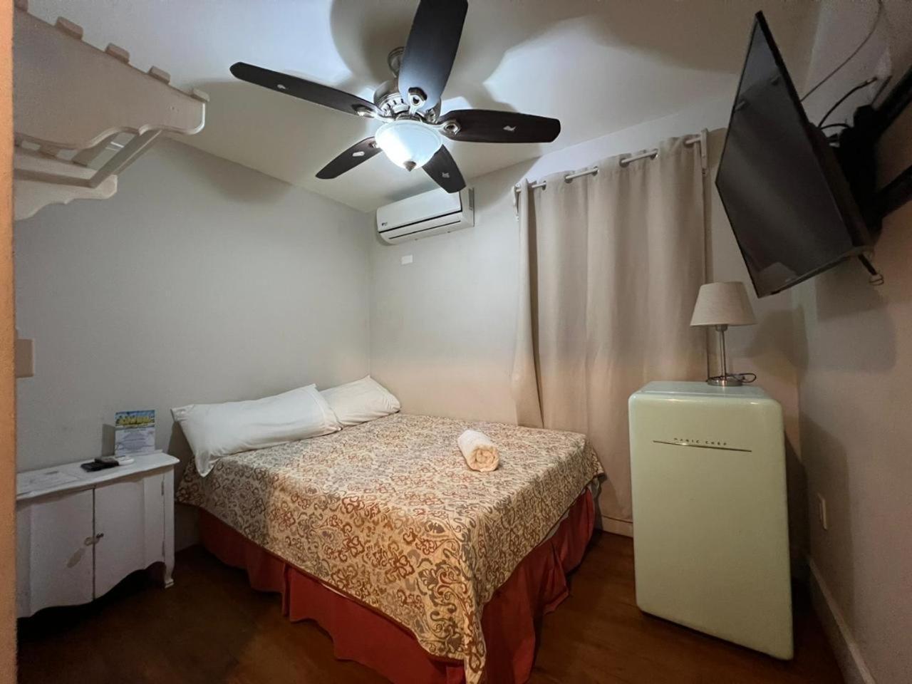 Hotel Miramar West End Bagian luar foto
